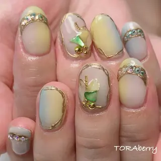 ネイル ネイリスト なつみのネイルデザイン