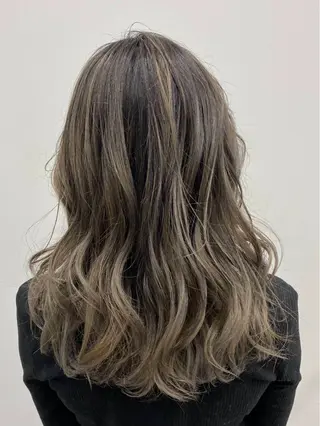 カラー ✨美髪透明感ソムリエ ✨💎KAZU💎のヘアスタイル