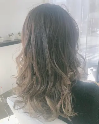 セミロング カラー 小林 まさきのヘアスタイル