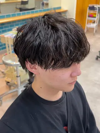 ショート パーマ メンズ JINKIメンズ特化 メンズカットパーマのヘアスタイル