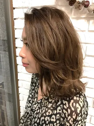 カラー 日比 貴大/ minim hairのヘアスタイル