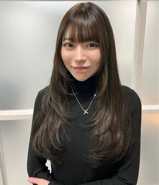 ロング カラー newi ナカノのヘアスタイル