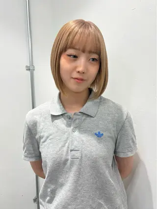 カラー 【pia】 ホノカブリーチカラーのヘアスタイル