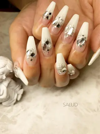 ネイル Nail Salon SALUDのネイルデザイン