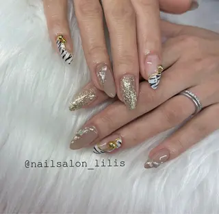 ネイル nailsalon Lilisのネイルデザイン