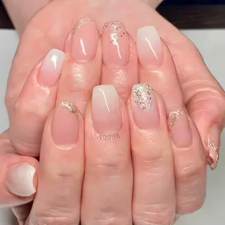 ネイル VOGUE ×SWANのネイルデザイン