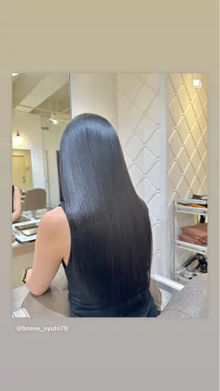 ロング 小島嵩人 縮毛矯正 髪質改善のヘアスタイル