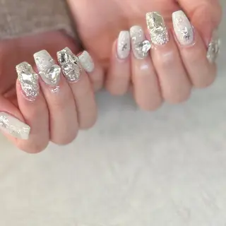 ネイル muum_nail 新宿2分 三丁目1分のネイルデザイン