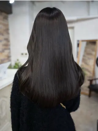 ロング ALLY 原宿のヘアスタイル