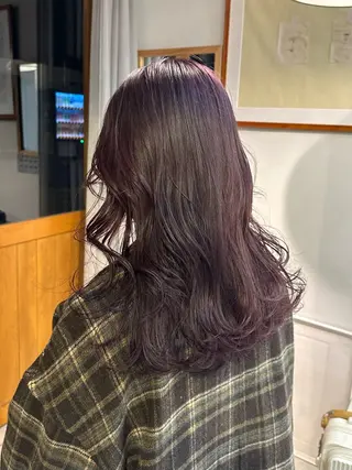 セミロング ササキカズマ〻透明感 〻色落ち〻赤み消しのヘアスタイル