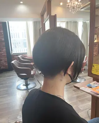 ショート 眞壁 華子のヘアスタイル