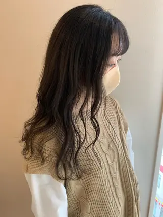 ロング カラー 顔まわりカット✄ ベージュカラー🧸のヘアスタイル