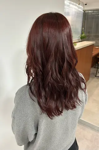 セミロング カラー 山本 純大のヘアスタイル