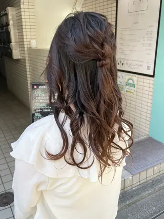 ロング 小原 慧美のヘアスタイル