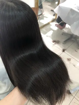 ロング 🇰🇷韓国風艶髪✨ 髪質改善 倉岡しおんのヘアスタイル