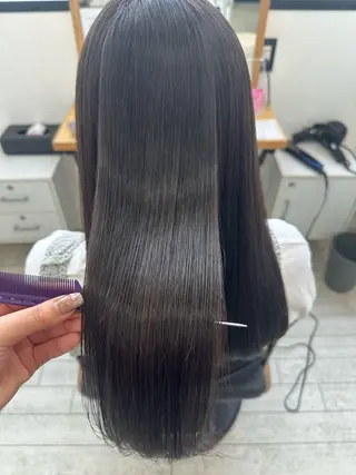 ロング 遠藤 愛莉のヘアスタイル