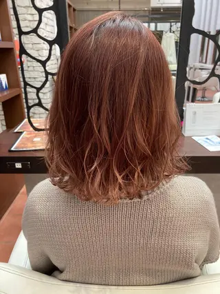 ミディアム カラー パーマ ヘアアレンジ デザインカラー✨ 日高桃佳のヘアスタイル