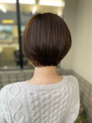 ショート 沢田 瞳のヘアスタイル