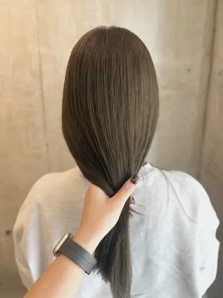 ロング カラー ROCCA hair eje. 千晴のヘアスタイル