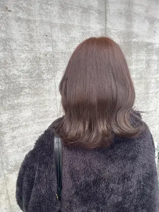 ミディアム マキノ キョウカのヘアスタイル