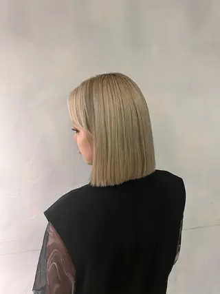 ミディアム 縮毛矯正 宮本晃成のヘアスタイル