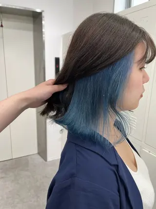 カラー 中村 彩夏のヘアスタイル