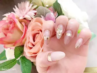 ネイル Lilas Nailのネイルデザイン