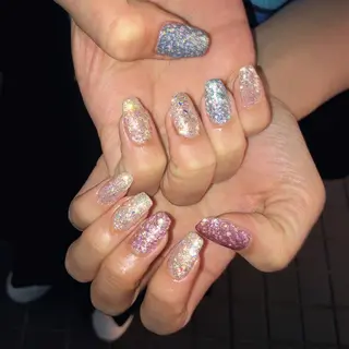 ネイル 中牟田 彩水のネイルデザイン