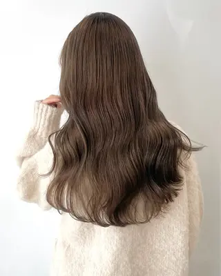 ロング 透明感カラー🪽 ゆうかのヘアスタイル