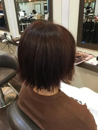 ショート yaya✂︎ 美髪/艶カラーのヘアスタイル