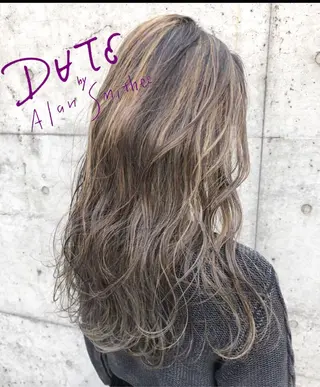 ロング カラー パーマ ヘアアレンジ メンズ キッズ ネイル マツエク・マツパ レイヤー/顔周り 韓国ヘア森田和貴のヘアスタイル