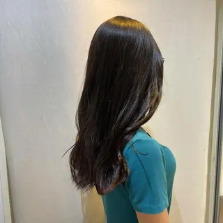 ロング 鶴﨑 美優亜のヘアスタイル