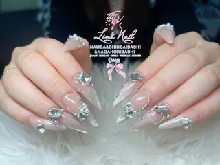 セミロング Linanail Nambaのマツエク・マツパデザイン