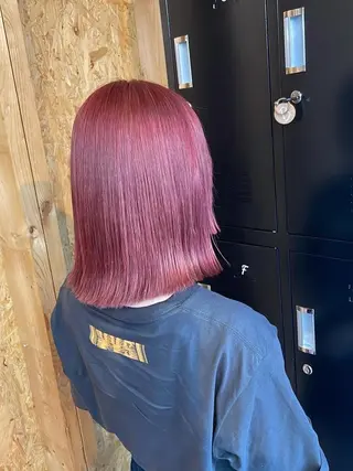 ミディアム ☘️レイヤー&ボブ× ハイトーン☘️初ボブのヘアスタイル