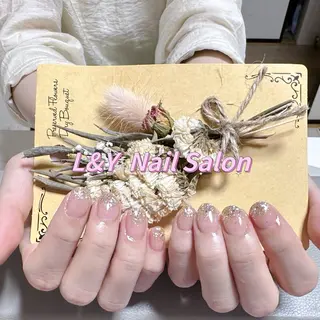 ネイル L&Y Nail🎀 思雪のネイルデザイン