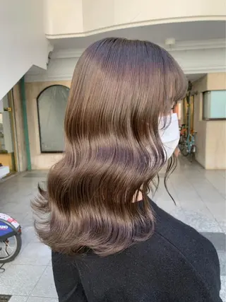 ロング カラー ブリーチなし✨艶髪 カラー𓃲YAGIのヘアスタイル