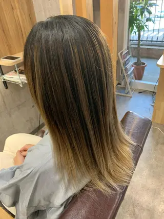 セミロング カラー memento 斎藤大覚のヘアスタイル