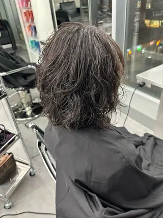 ミディアム 佐藤 莉子のヘアスタイル