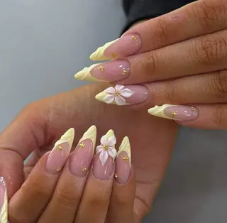 ネイル Zen 博多ネイルサロンのネイルデザイン