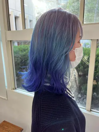 カラー エクステ ハイトーン 💭黒崎ハルカのヘアスタイル