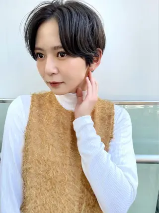 ショート 結べるレイヤーボブ くびれLady表参道のヘアスタイル