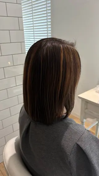 ミディアム カラー 似合わせ 顔周りYUUGAのヘアスタイル
