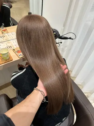 ロング カラー AVANCE田中 稜大のヘアスタイル