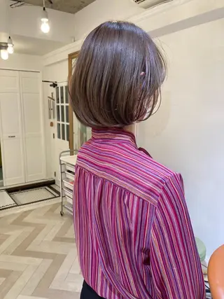 ショート カラー お洒落ベージュ🤎 代官山shibukiのヘアスタイル