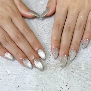 ネイル Ellenail名古屋所属・伊藤 愛のネイルデザイン