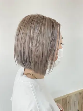 ショート ハイライトバレイヤー ジュ🎨川村聖吾🎨のヘアスタイル