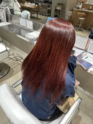 ロング カラー 山田 麻海のヘアスタイル