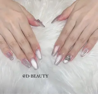 ネイル D-BEAUTY Nailsalonのネイルデザイン
