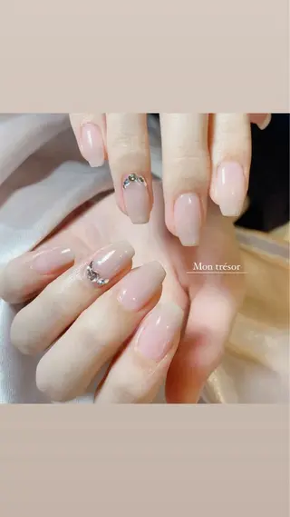 ネイル Montrésor 名古屋ネイルサロンのネイルデザイン