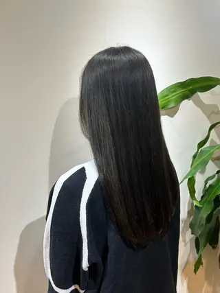 ロング カラー ·.⟡ 福田 彩乃 透明感カラー🪄🩵のヘアスタイル